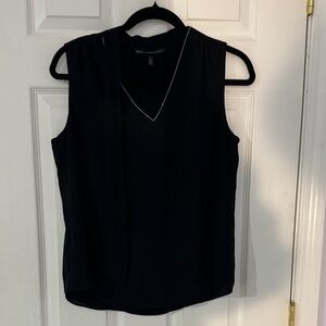 White House Black Market elegant diamond detail blouse top (Size: 4)